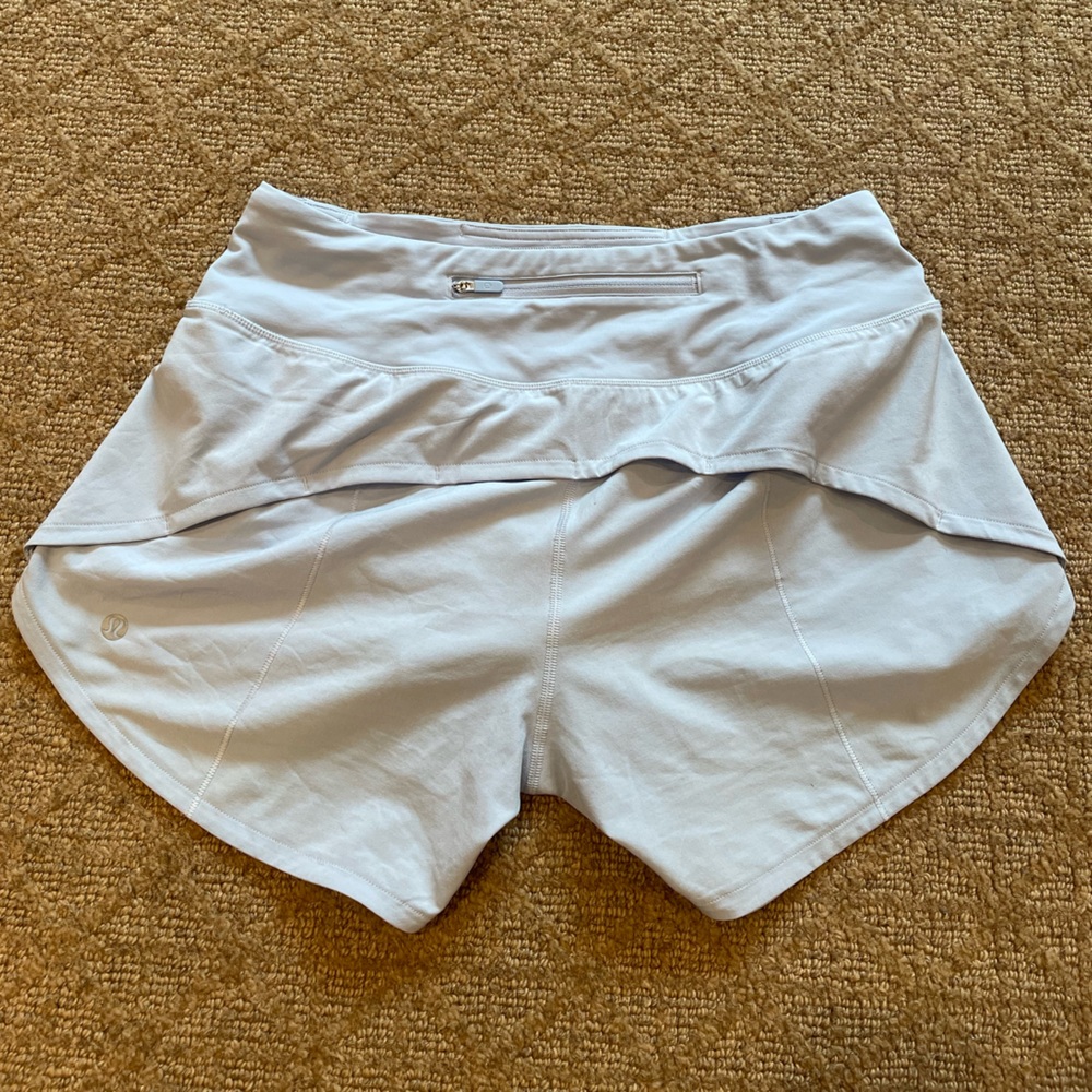 Lululemon speed up mid-rise lined short 4”